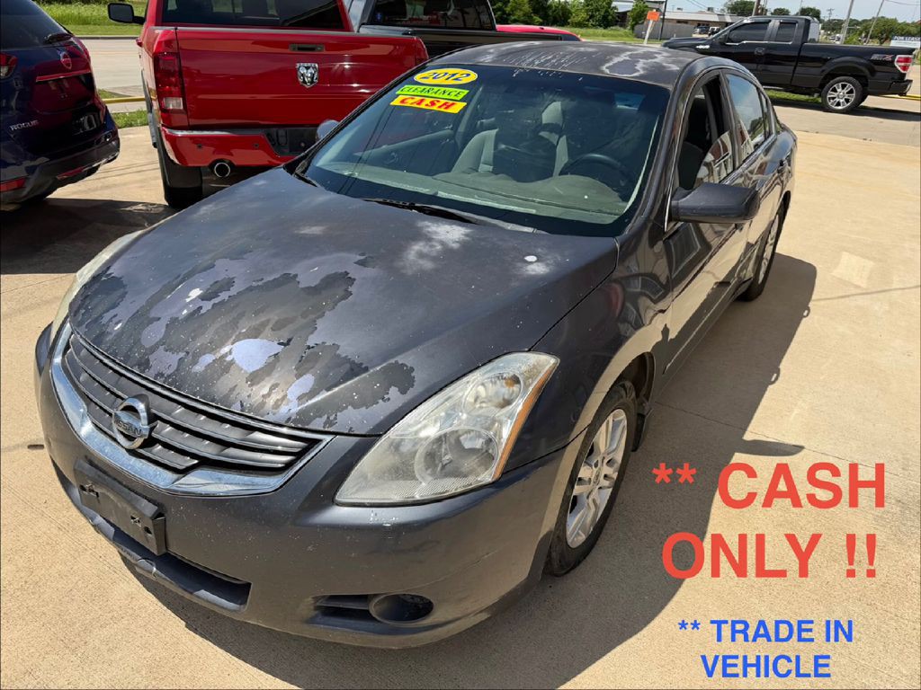 2012 Nissan Altima Image 1