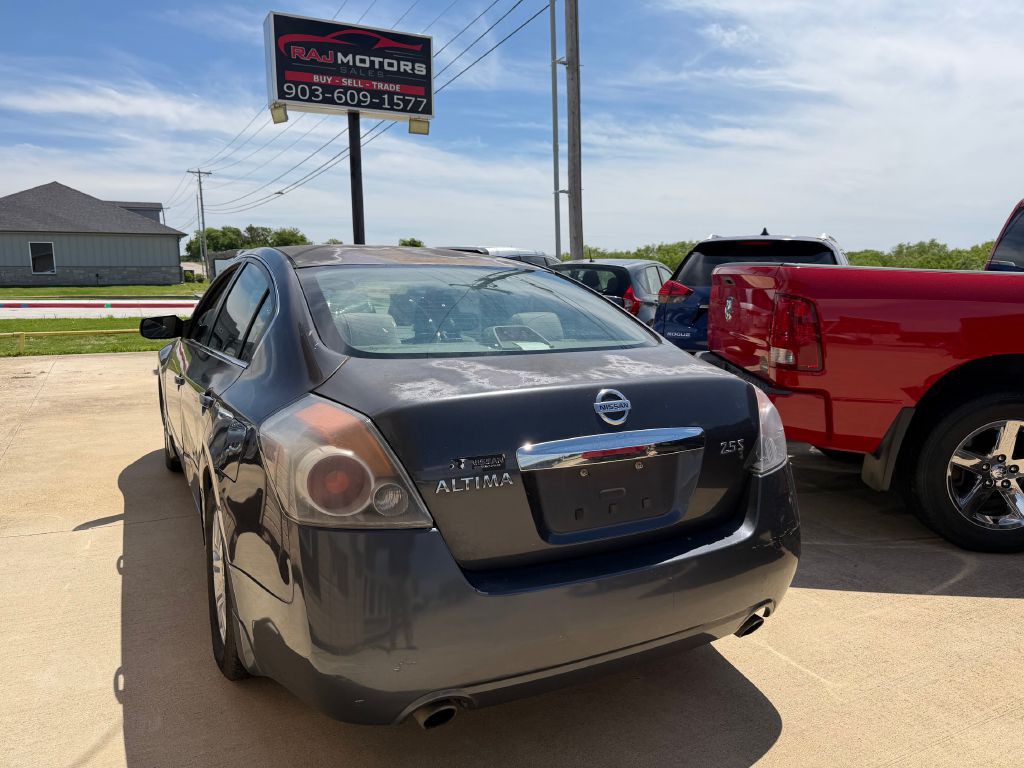 2012 Nissan Altima Image 8