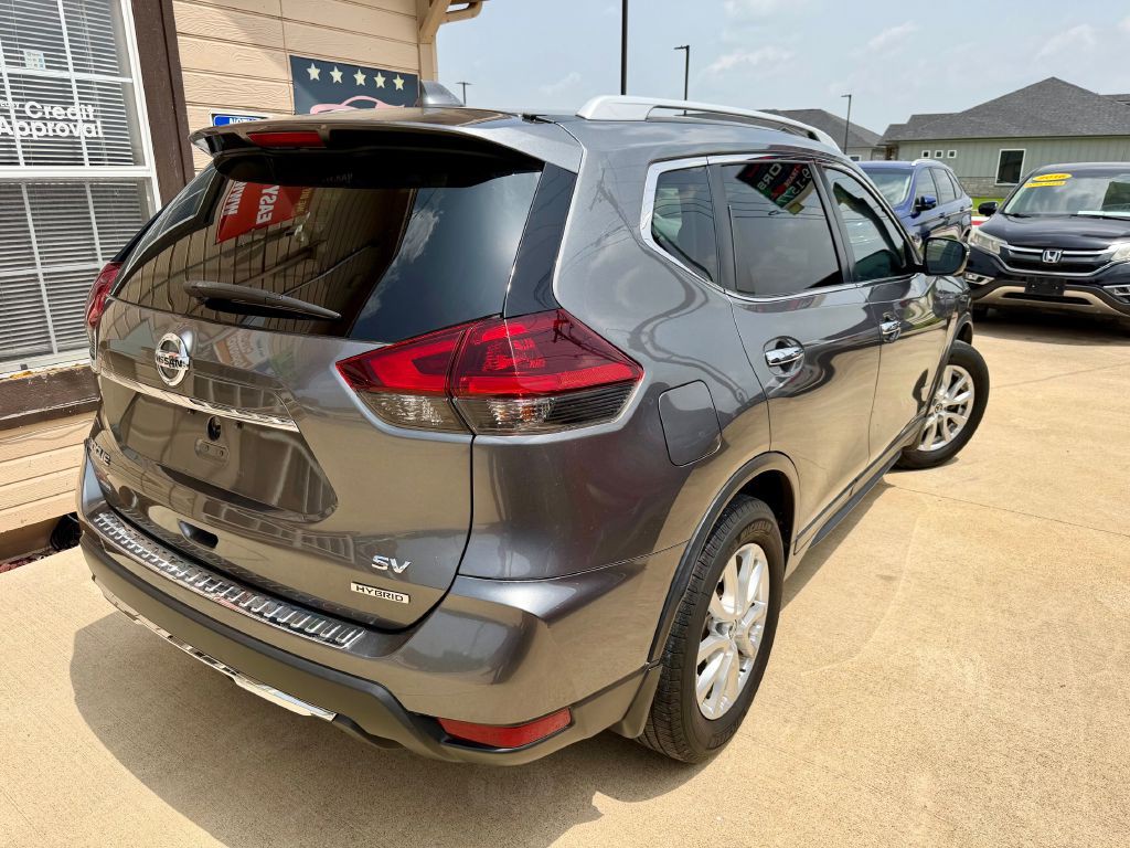 2018 Nissan Rogue Image 10