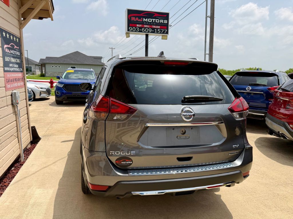 2018 Nissan Rogue Image 12