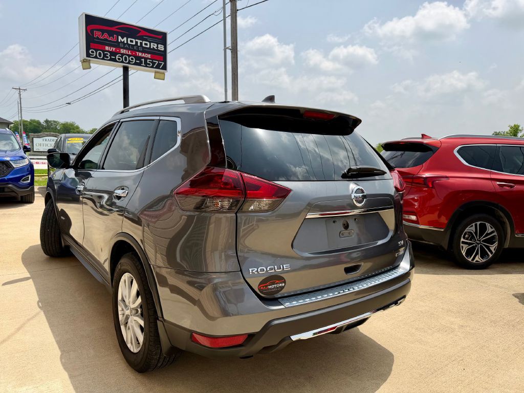 2018 Nissan Rogue Image 13