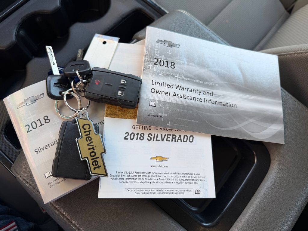 2018 Chevrolet Silverado 1500 Image 17