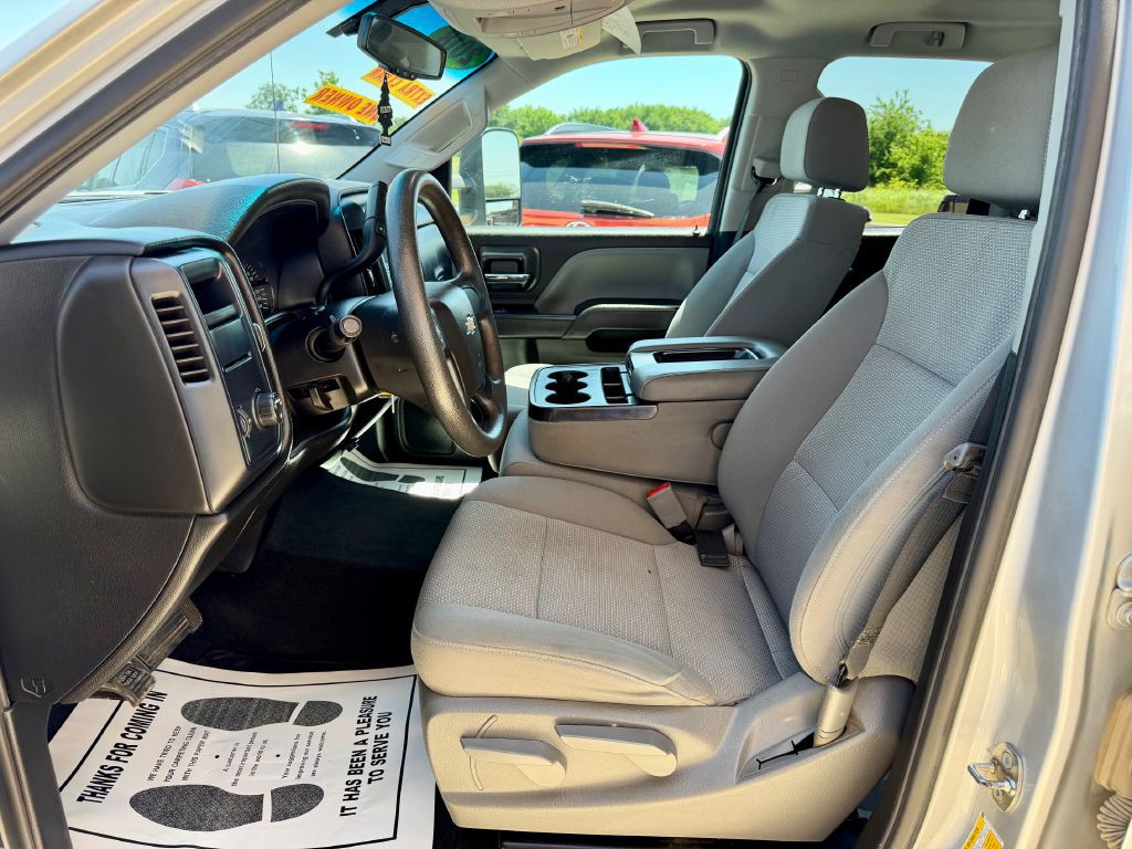 2018 Chevrolet Silverado 1500 Image 18
