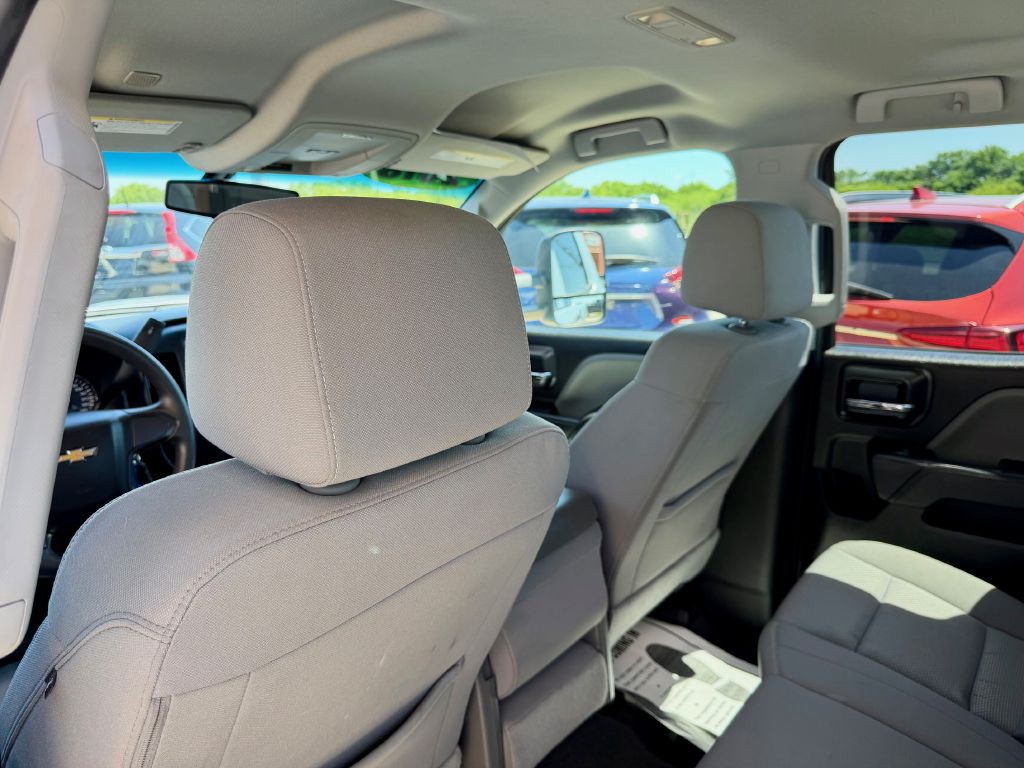2018 Chevrolet Silverado 1500 Image 22
