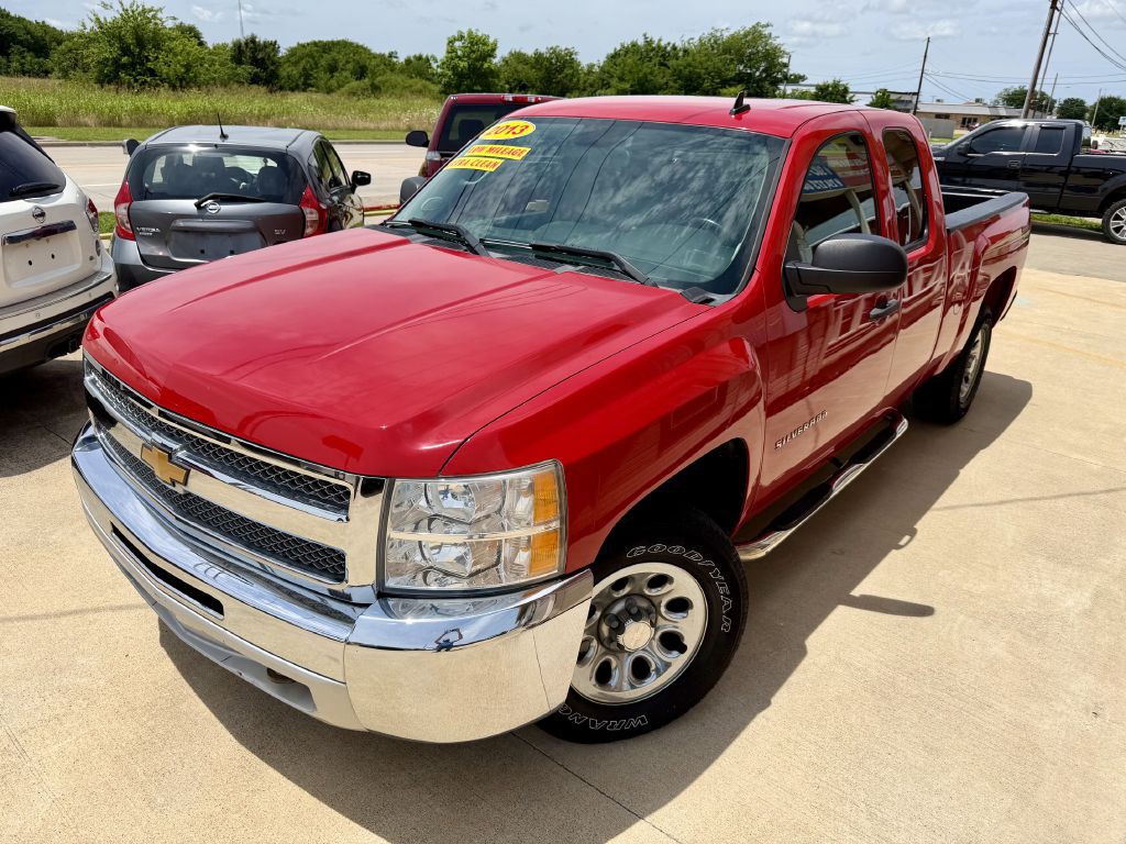 2013 Chevrolet Silverado 1500 Image 1