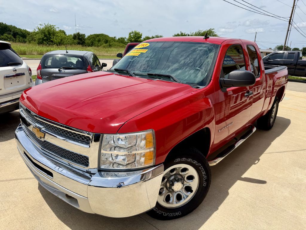 2013 Chevrolet Silverado 1500 Image 3