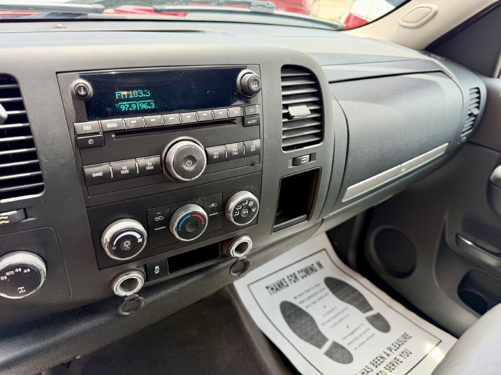 2013 Chevrolet Silverado 1500 Image 32