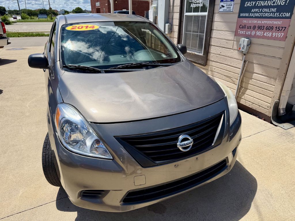 2014 Nissan Versa Image 8