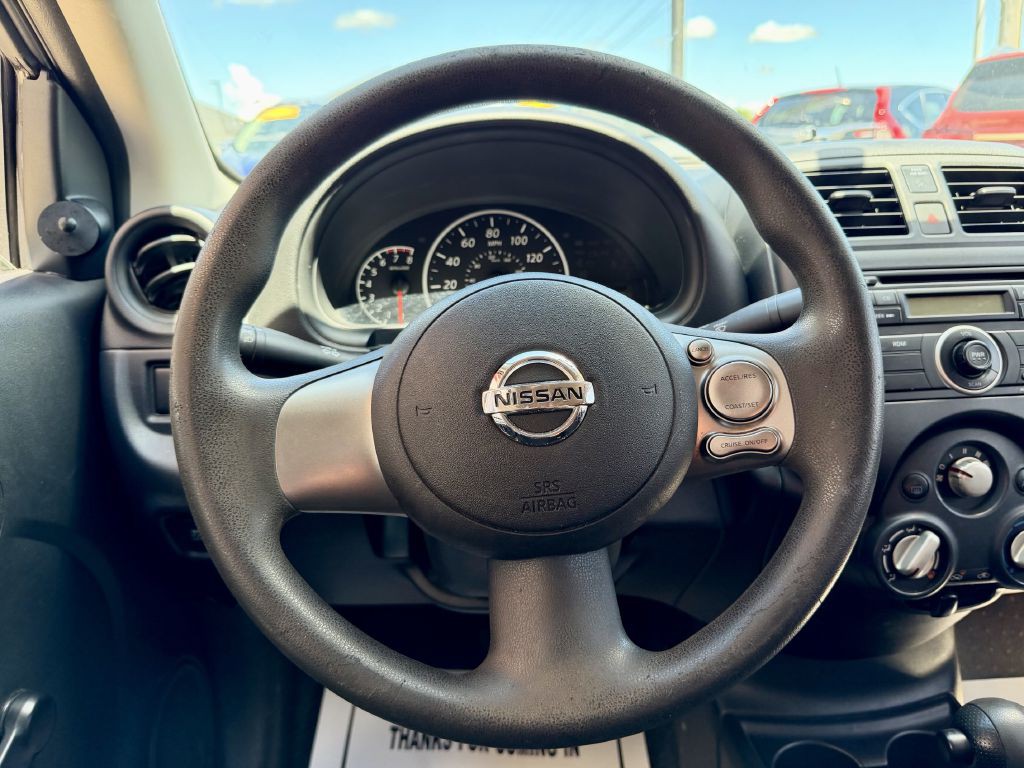 2014 Nissan Versa Image 31