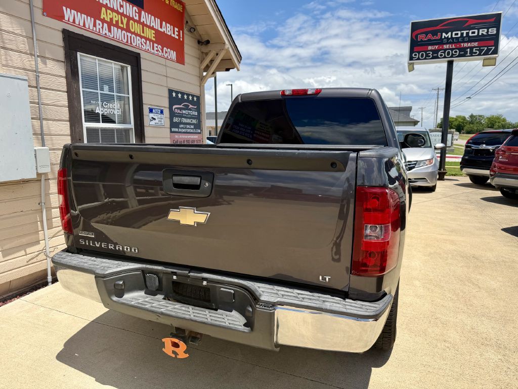 2011 Chevrolet Silverado 1500 Image 11
