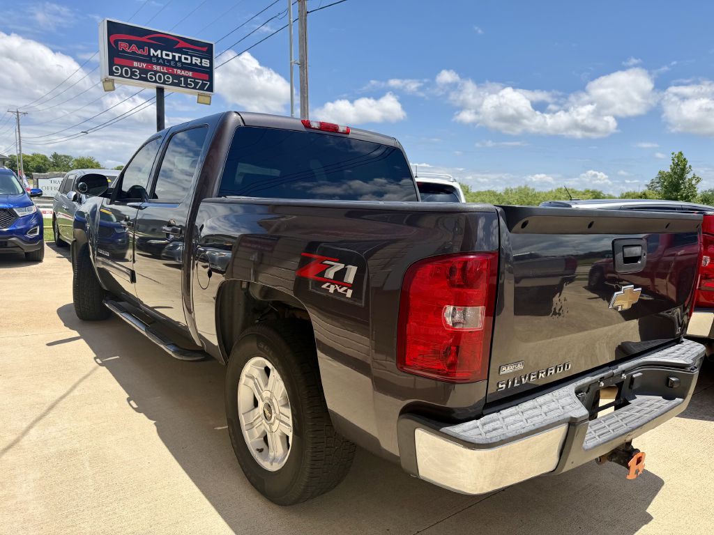 2011 Chevrolet Silverado 1500 Image 14