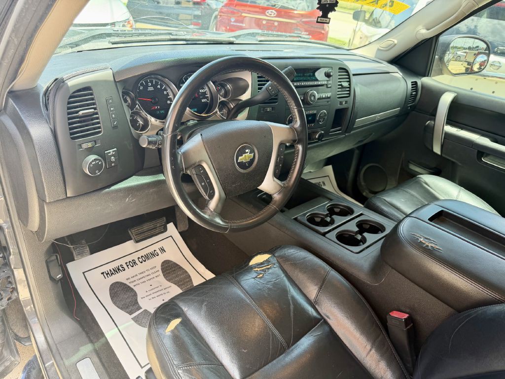 2011 Chevrolet Silverado 1500 Image 18