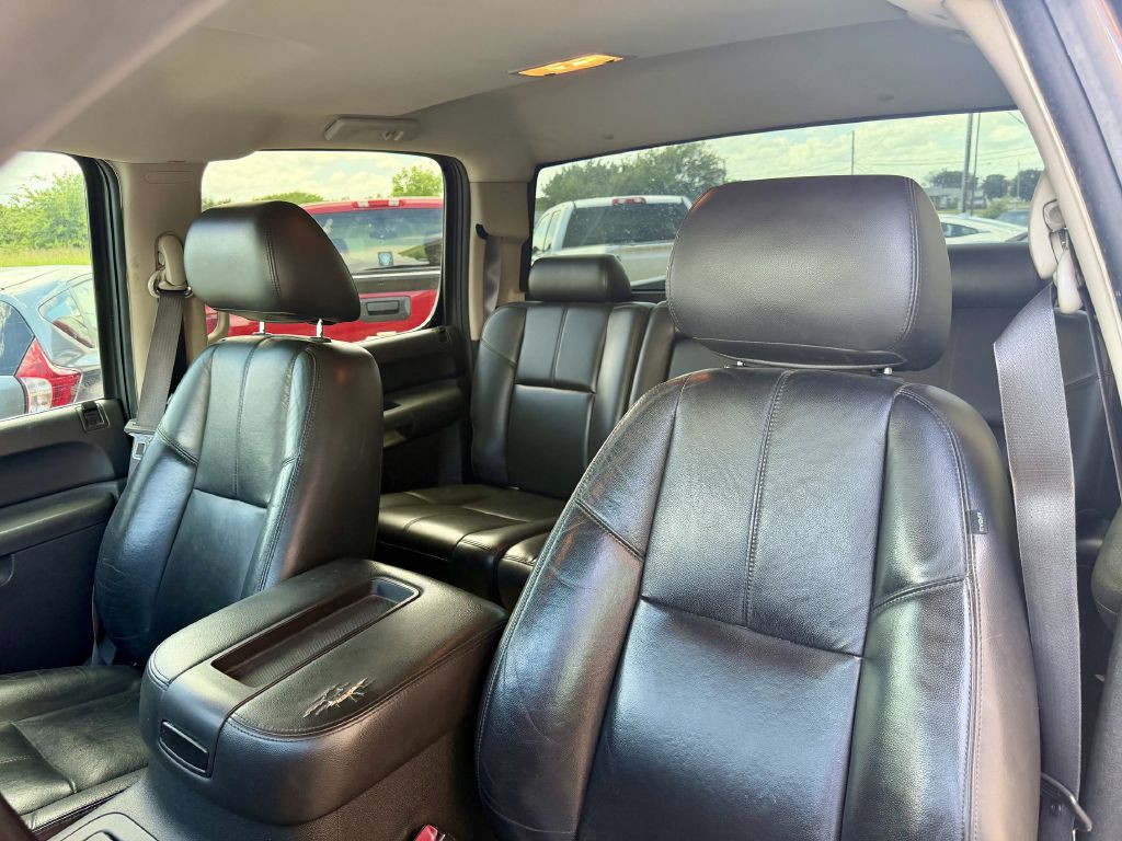 2011 Chevrolet Silverado 1500 Image 19