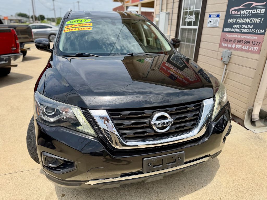 2017 Nissan Pathfinder Image 8