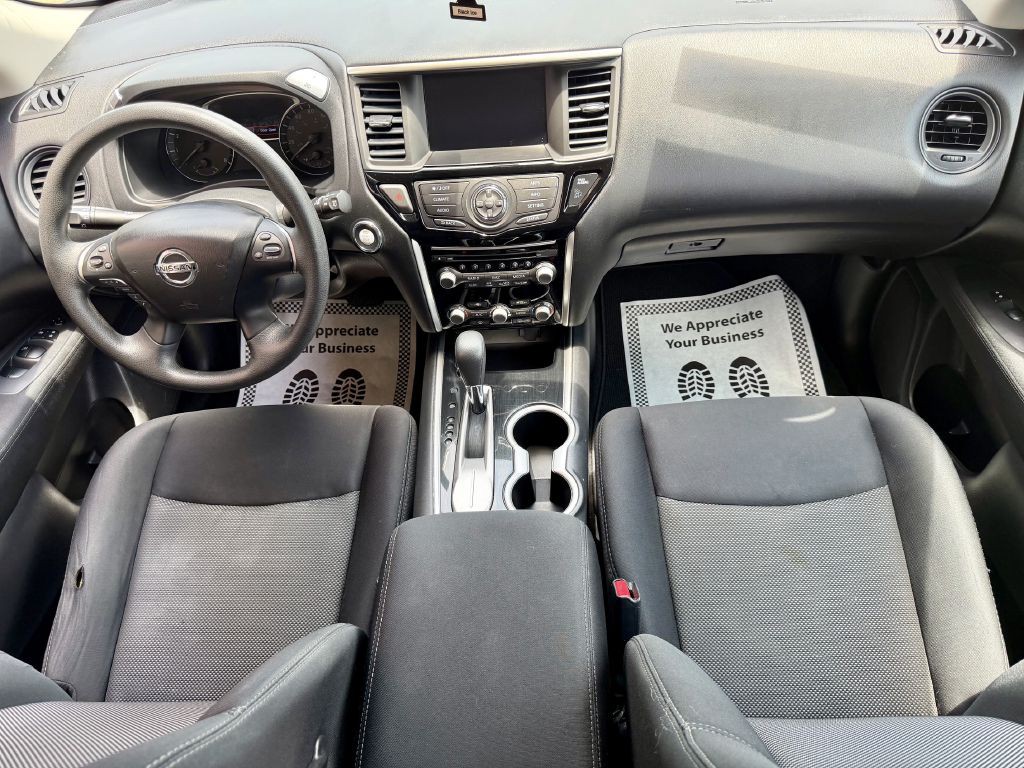 2017 Nissan Pathfinder Image 27