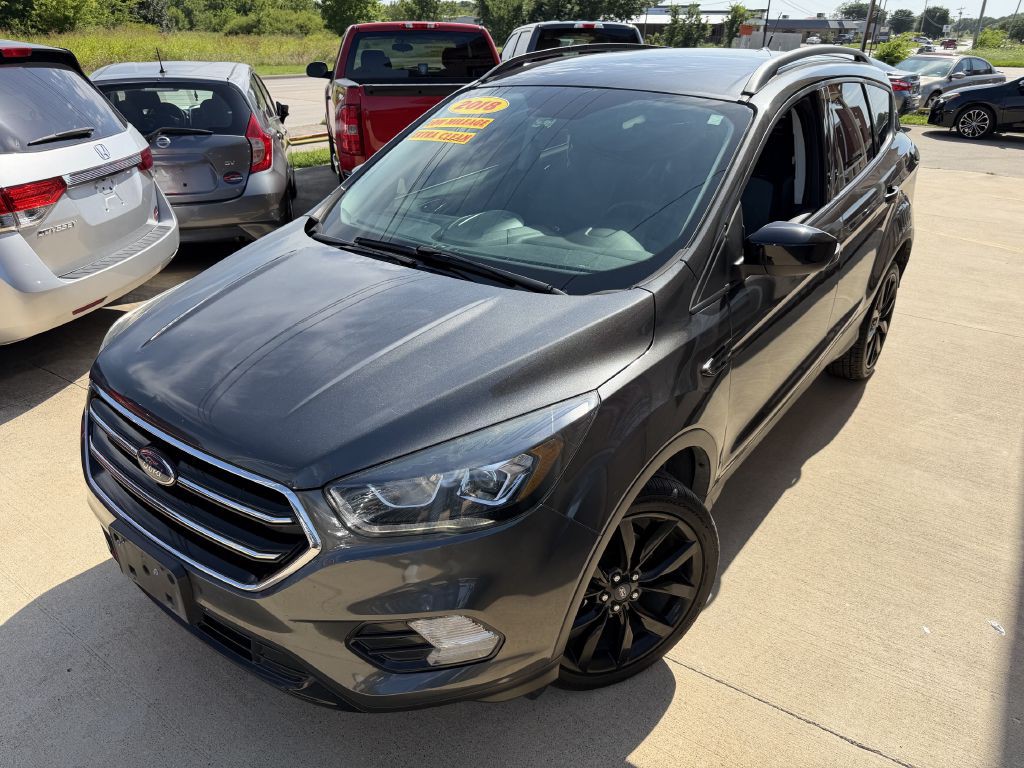 2018 Ford Escape Image 1
