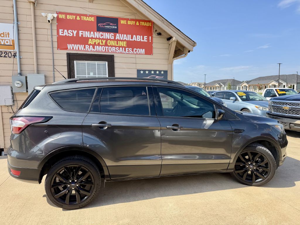 2018 Ford Escape Image 9