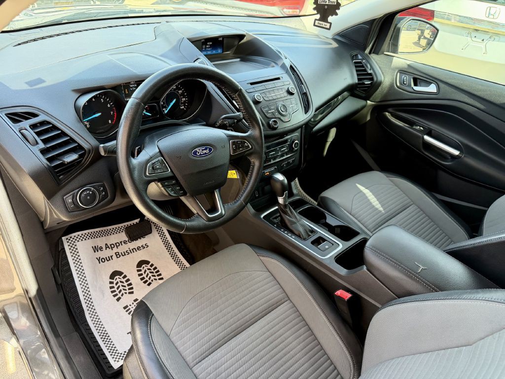 2018 Ford Escape Image 19