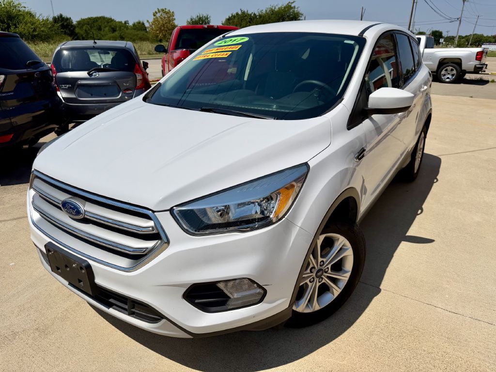 2017 Ford Escape Image 3