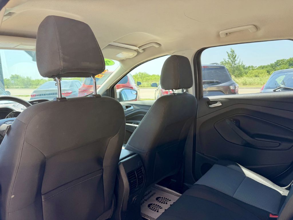 2017 Ford Escape Image 23