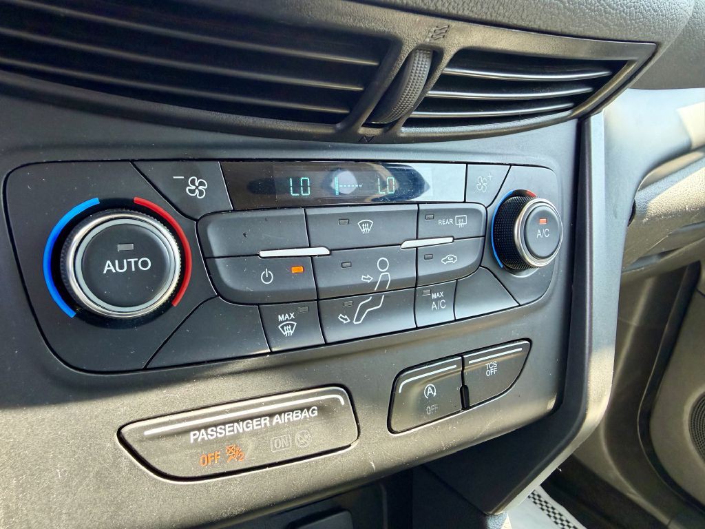 2017 Ford Escape Image 33