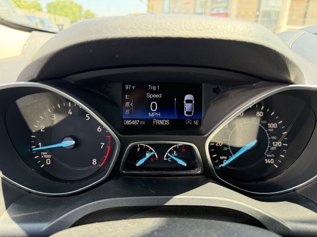 2017 Ford Escape Image 34