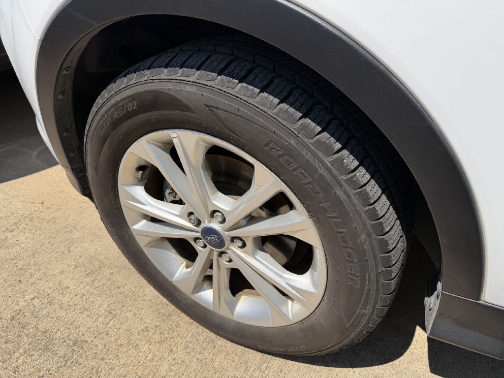 2017 Ford Escape Image 37