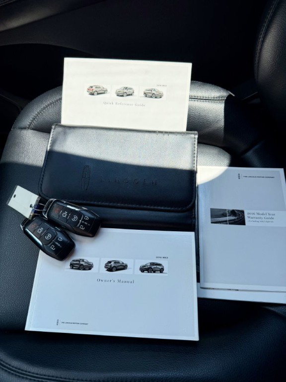 2016 Lincoln MKX Image 16
