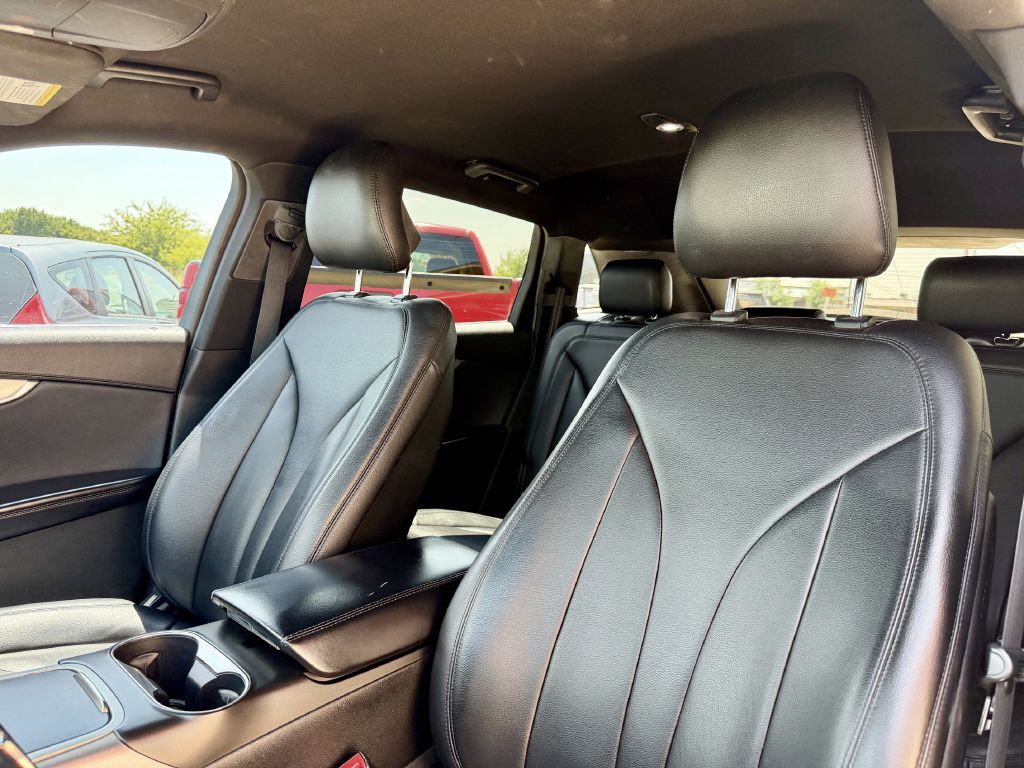 2016 Lincoln MKX Image 19