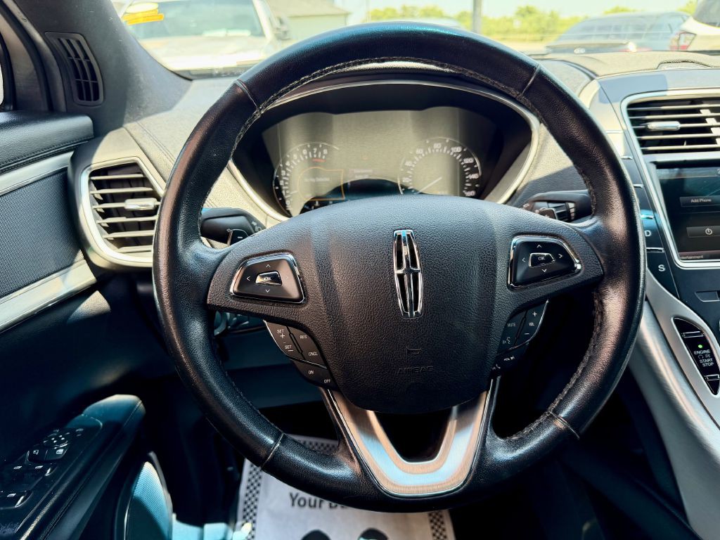 2016 Lincoln MKX Image 30