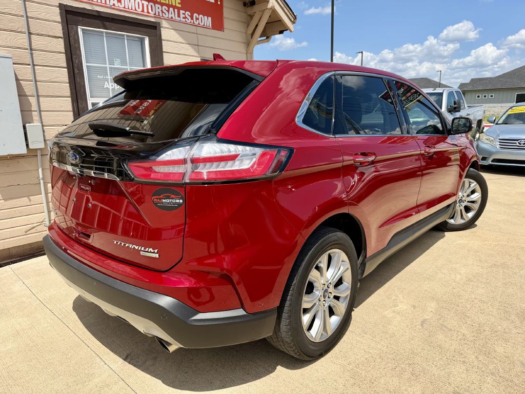 2020 Ford Edge Image 11