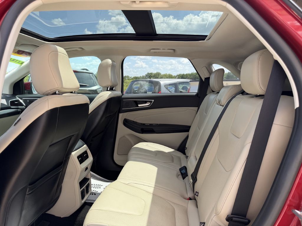 2020 Ford Edge Image 25