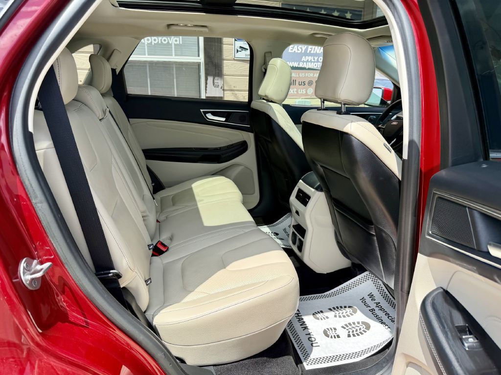 2020 Ford Edge Image 29