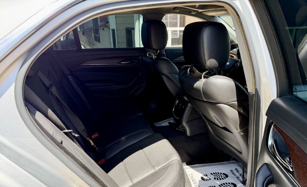 2016 Cadillac CTS Image 24