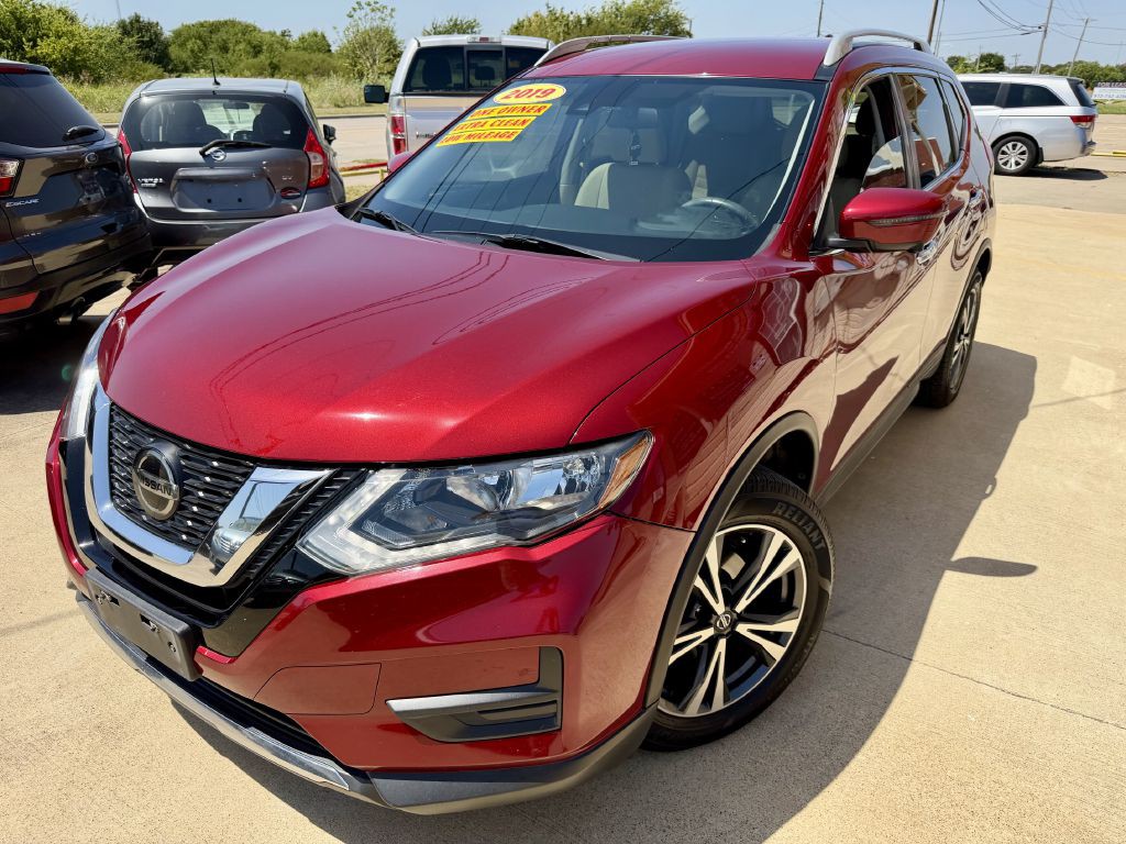 2019 Nissan Rogue Image 3