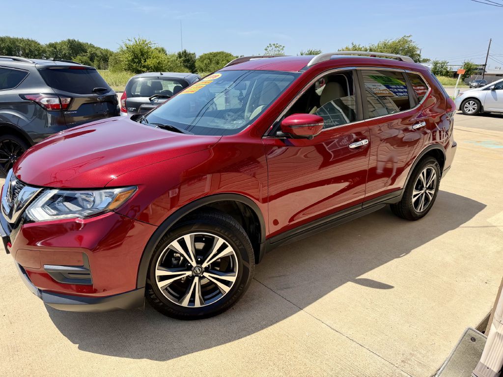 2019 Nissan Rogue Image 17