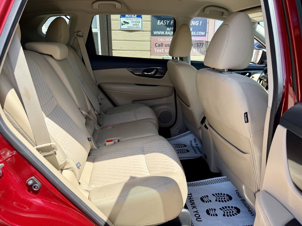 2019 Nissan Rogue Image 32