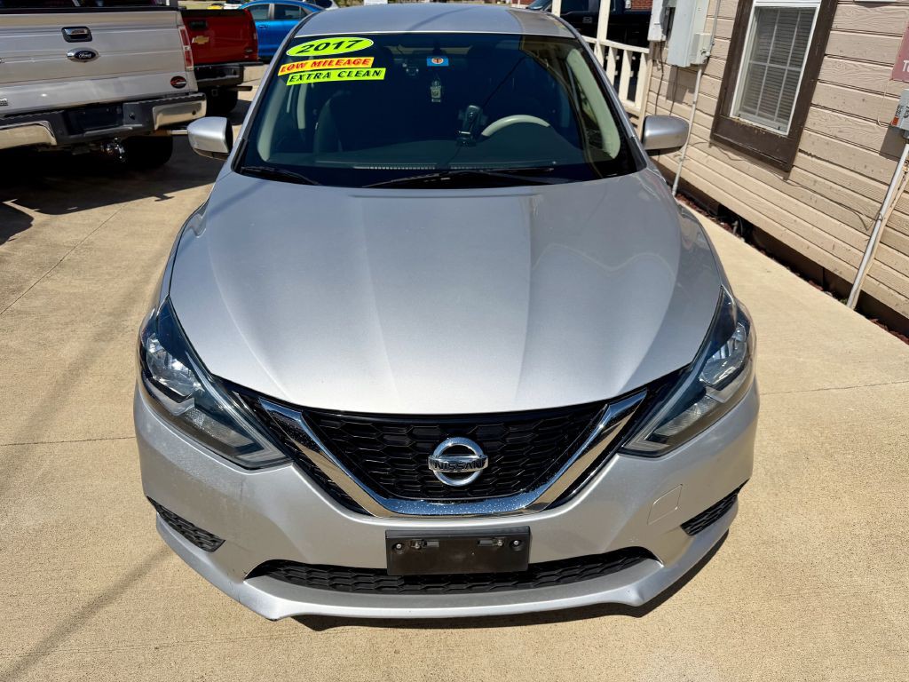 2017 Nissan Sentra Image 5