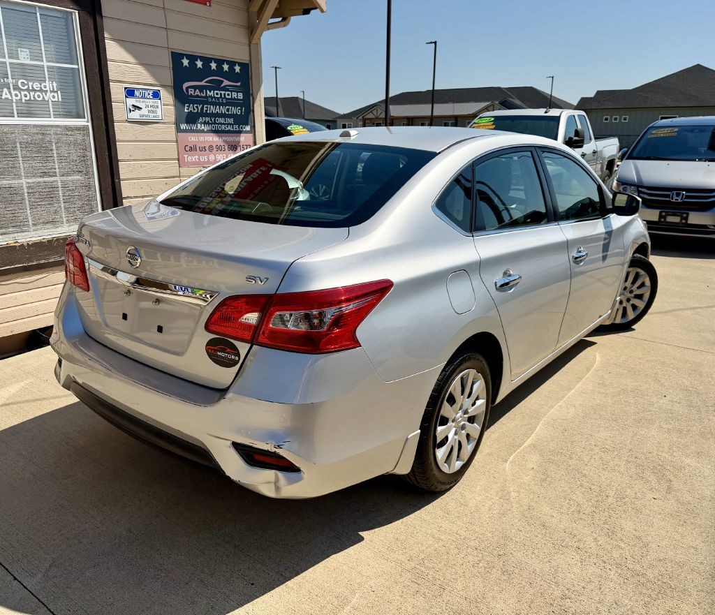 2017 Nissan Sentra Image 11