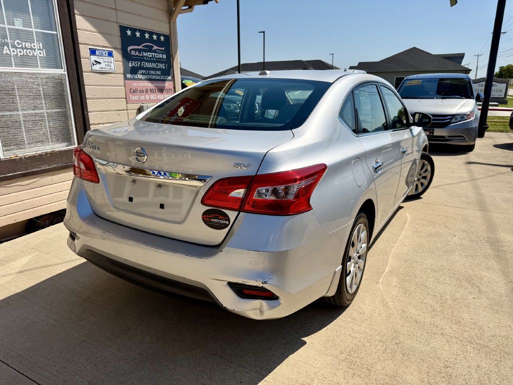 2017 Nissan Sentra Image 12