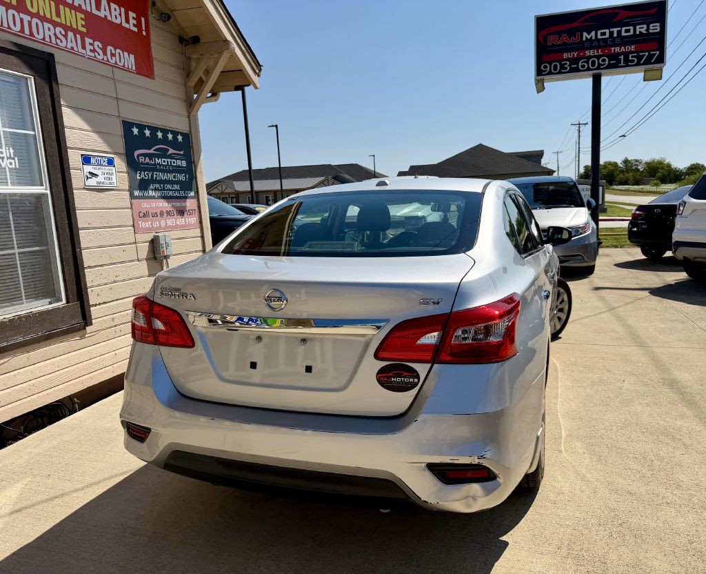 2017 Nissan Sentra Image 13