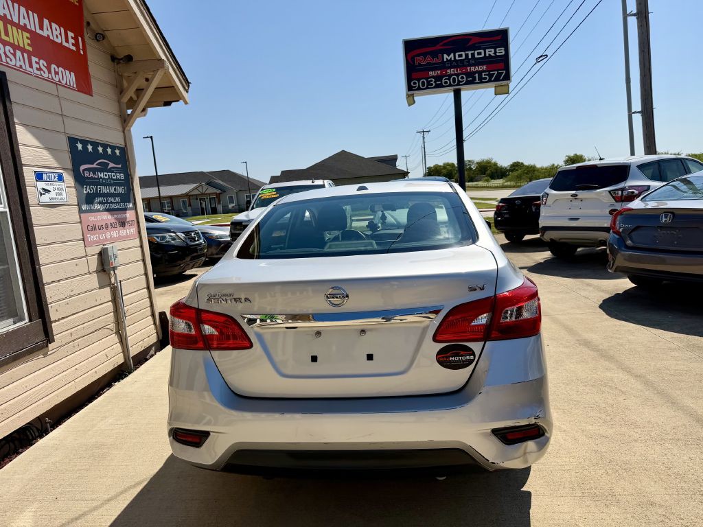2017 Nissan Sentra Image 14