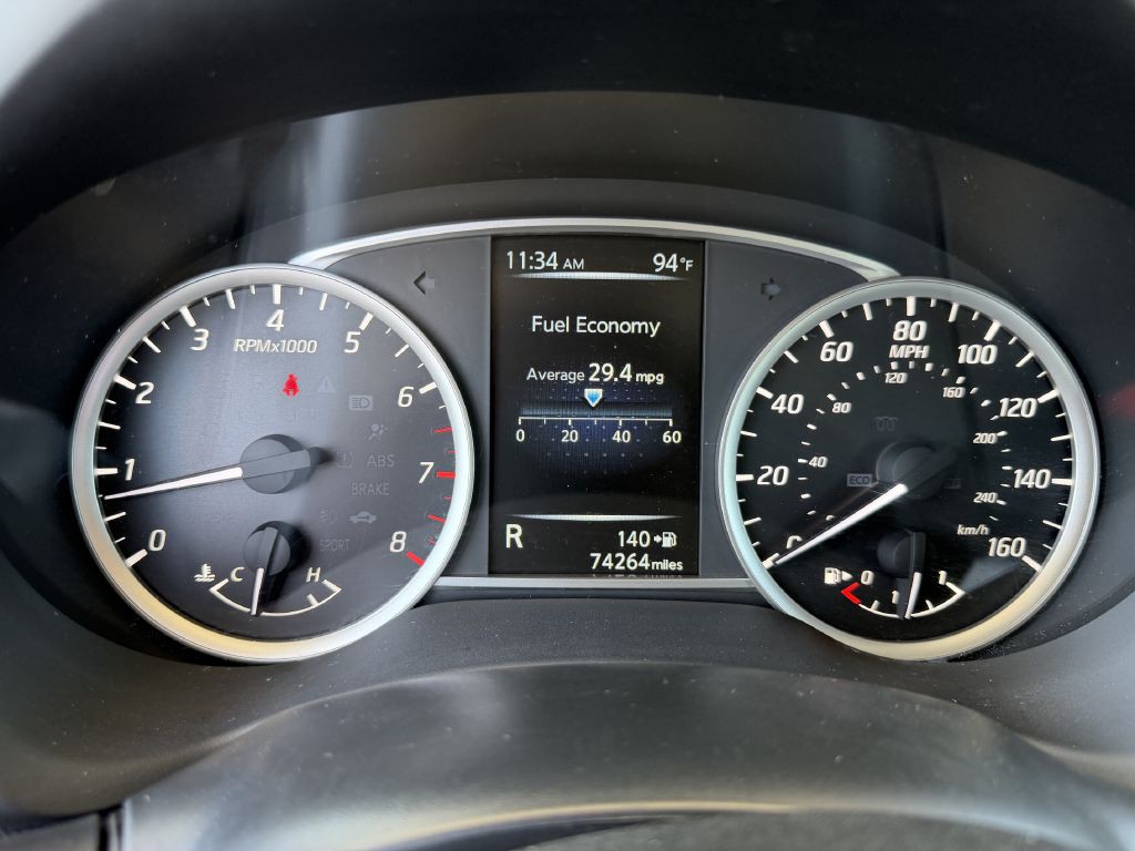 2017 Nissan Sentra Image 19