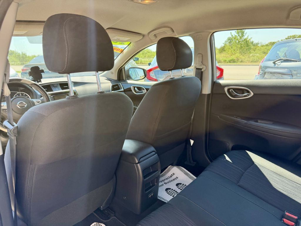 2017 Nissan Sentra Image 24