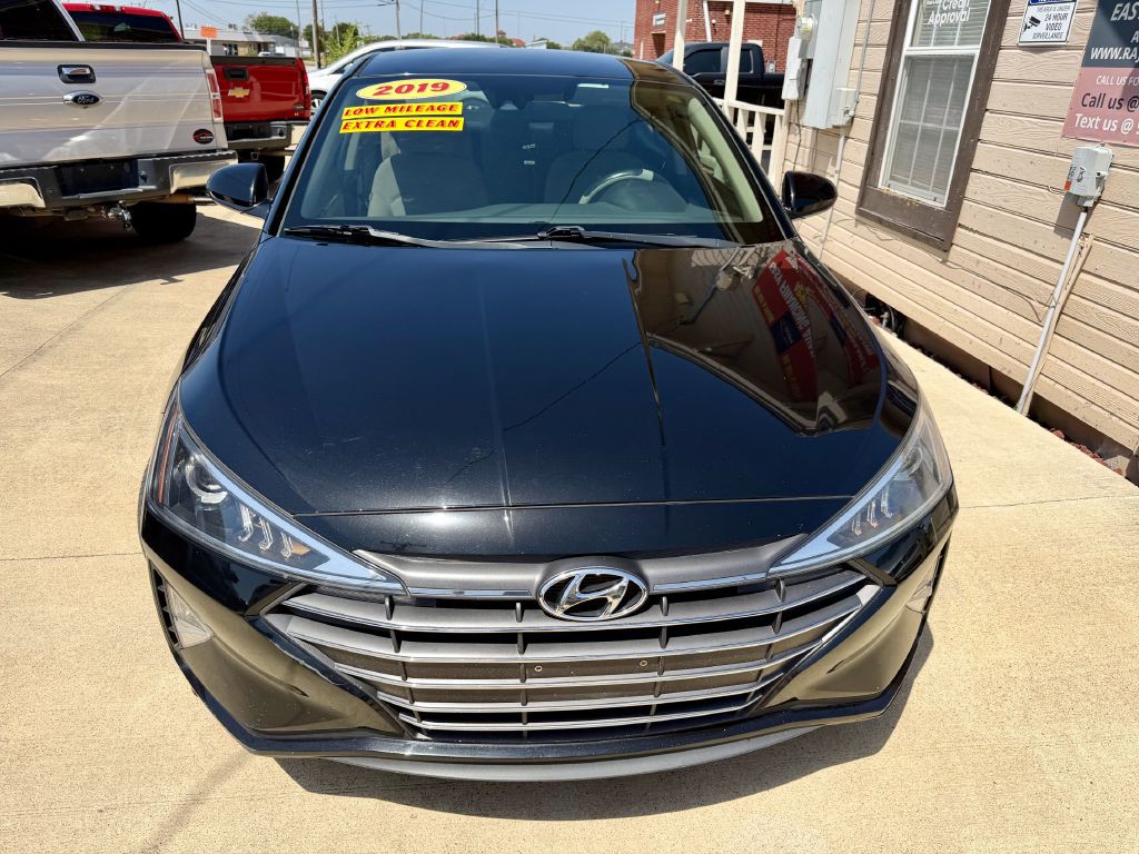 2019 Hyundai Elantra Image 6