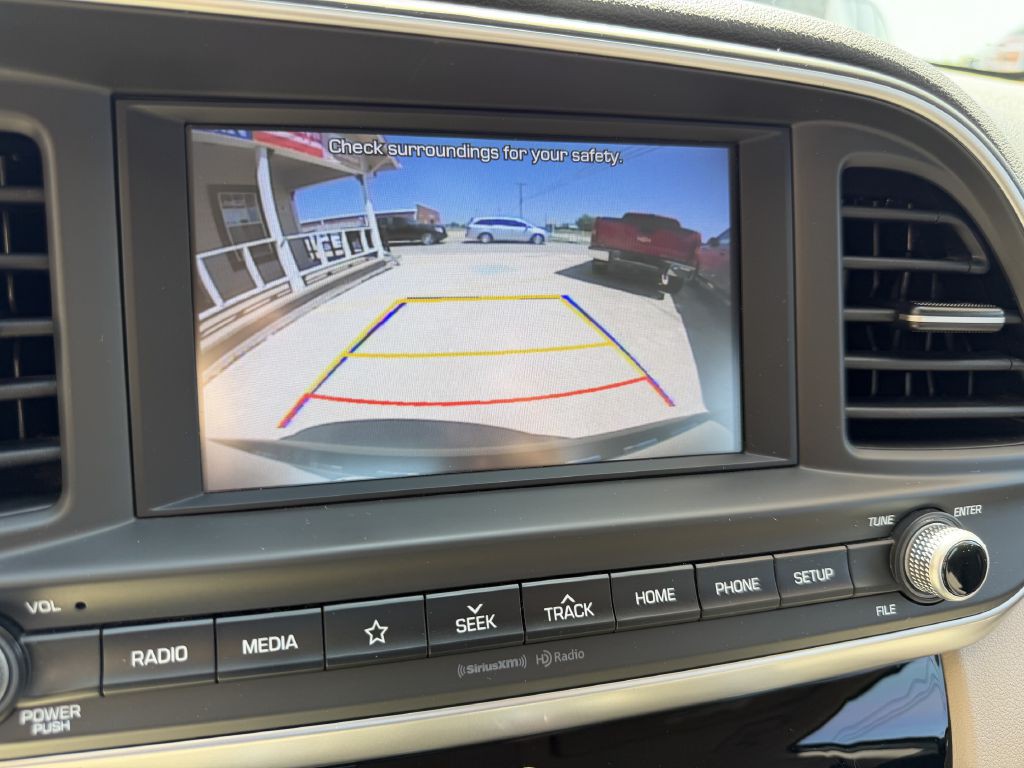 2019 Hyundai Elantra Image 27