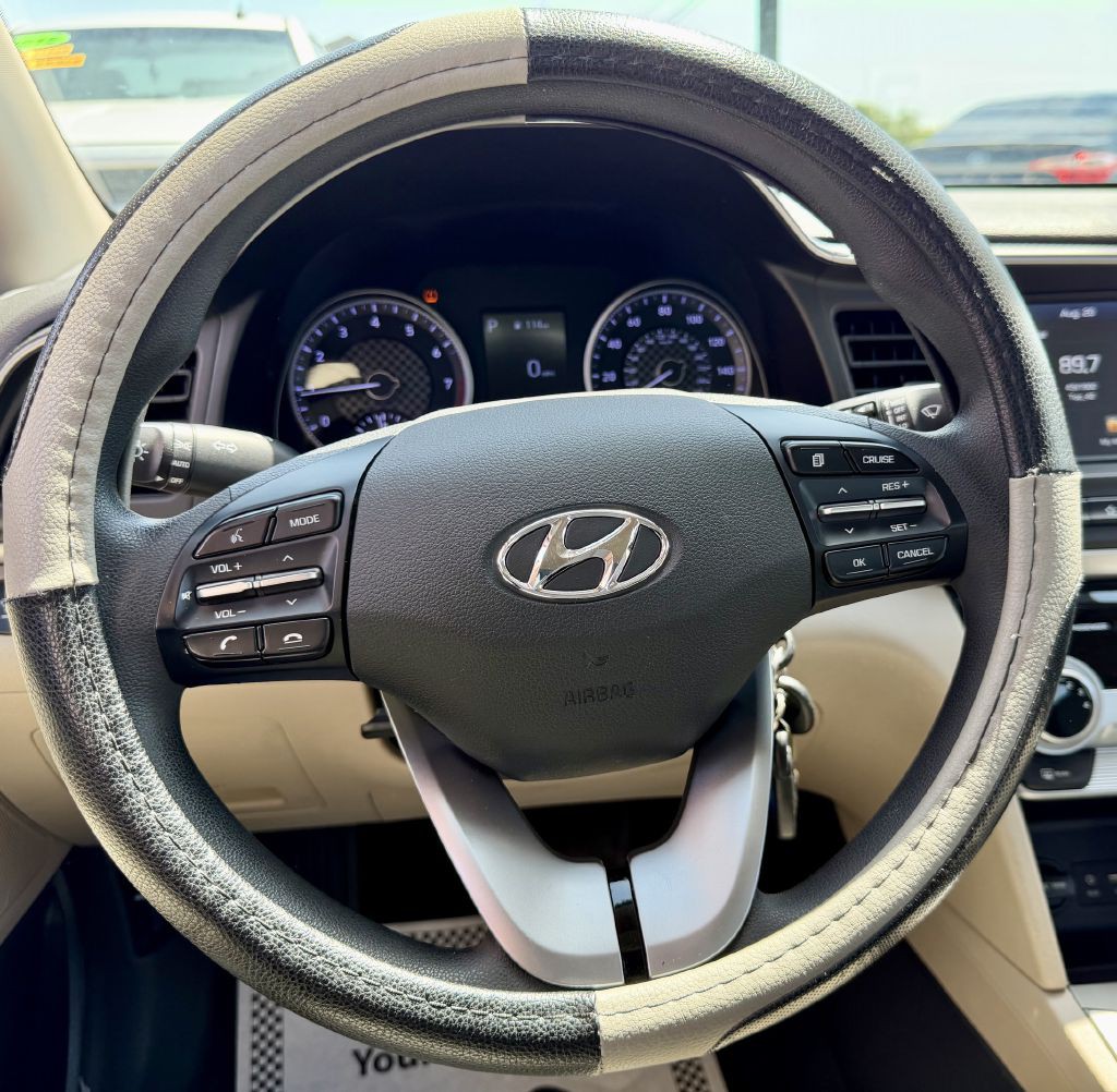 2019 Hyundai Elantra Image 28