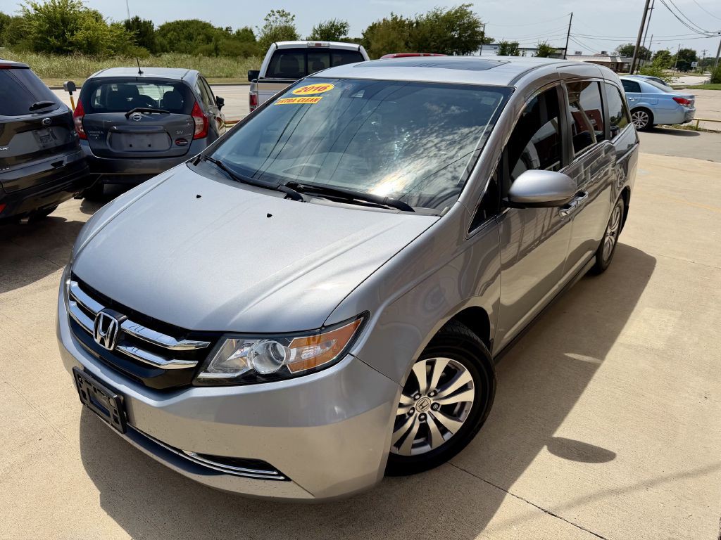 2016 Honda Odyssey Image 1