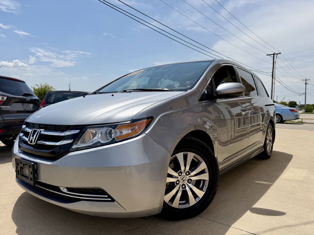2016 Honda Odyssey Image 2