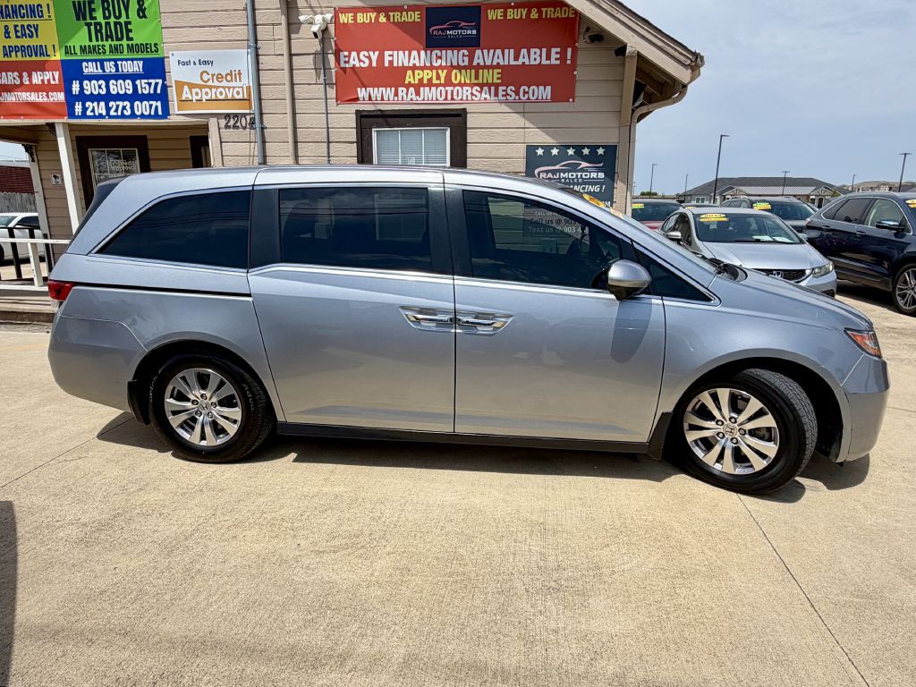 2016 Honda Odyssey Image 10